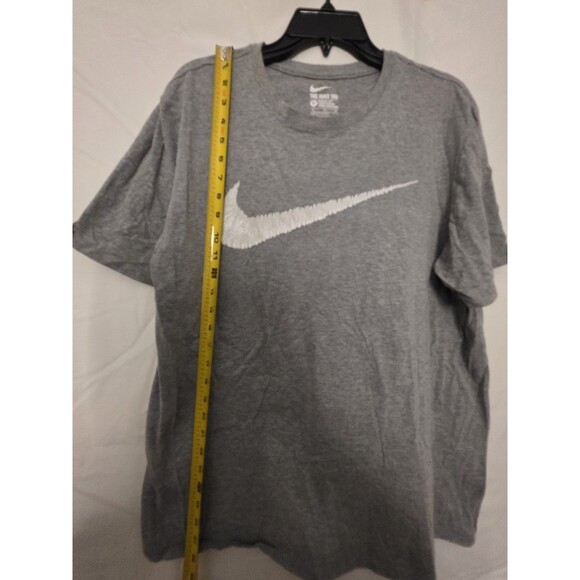 Nike Mens Grey The Nike Tee XL Short Sleeve T-shirt - Picture 4 of 5